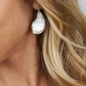 NWT Kendra Scott Earrings